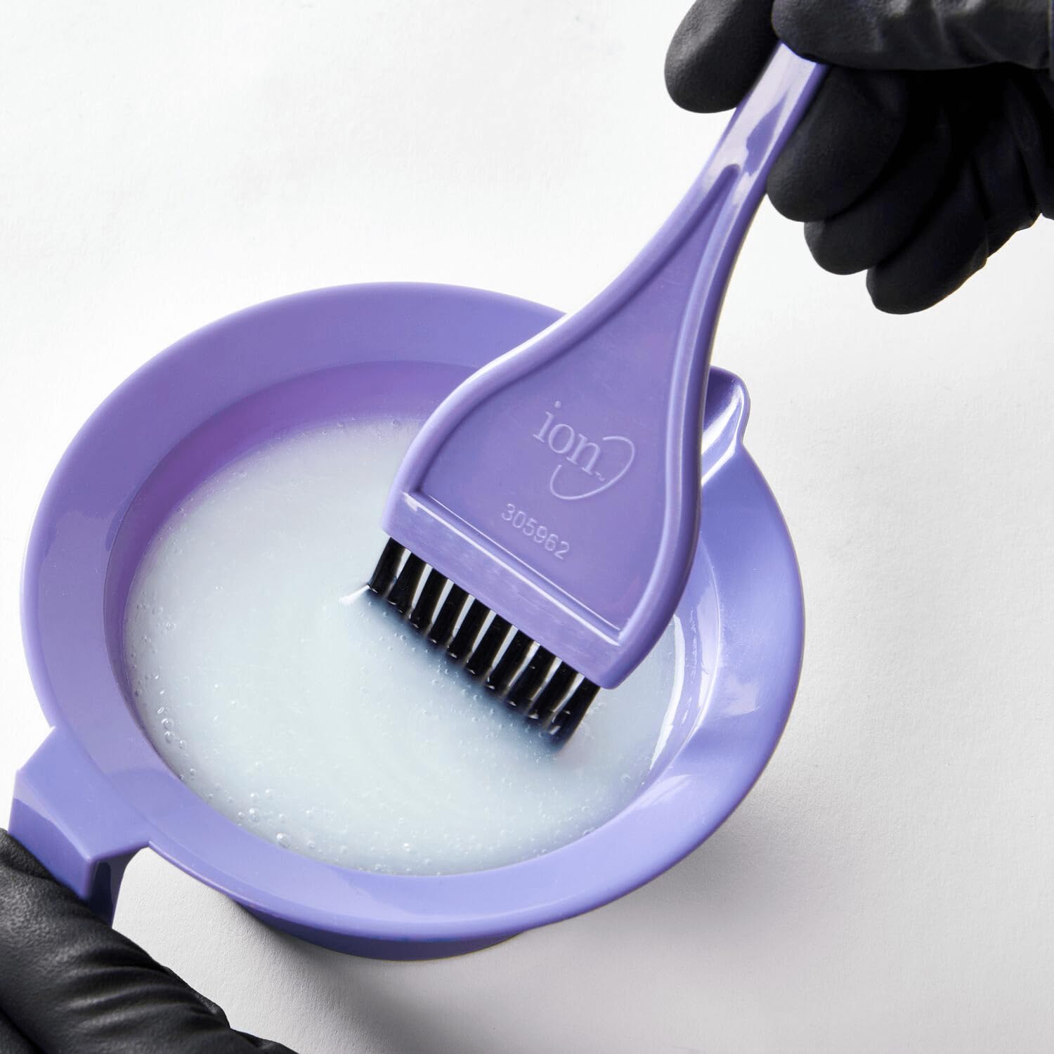 Smooth, Controlled Lift for Every Hair Service